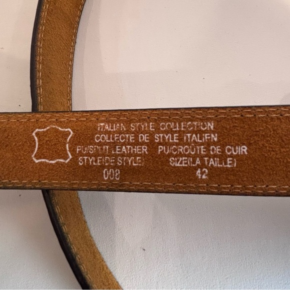 LEATHER BELT Sz 42 Smooth Plain Leather Dark Brown 47”x1.25” Silver Toned Buckle - Picture 5 of 8